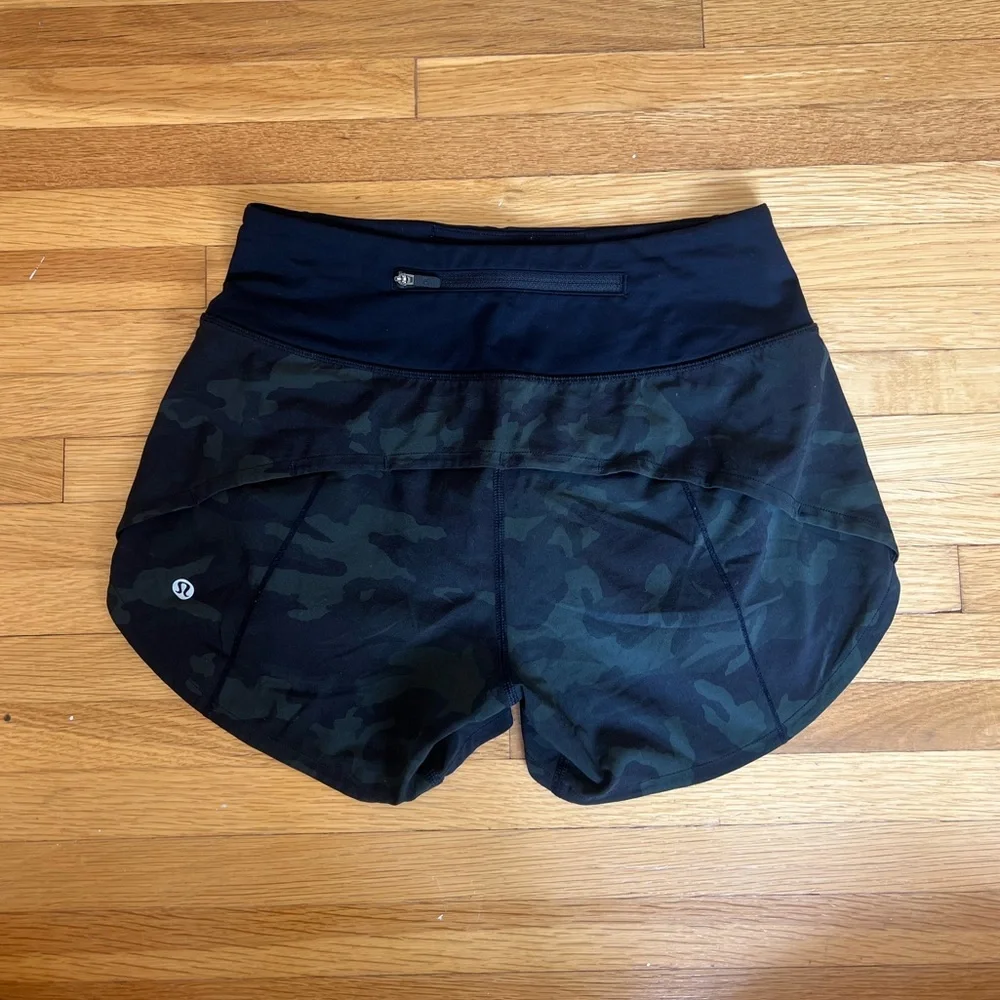 Lululemon Speed Up Shorts Camo - Picture 2 of 4